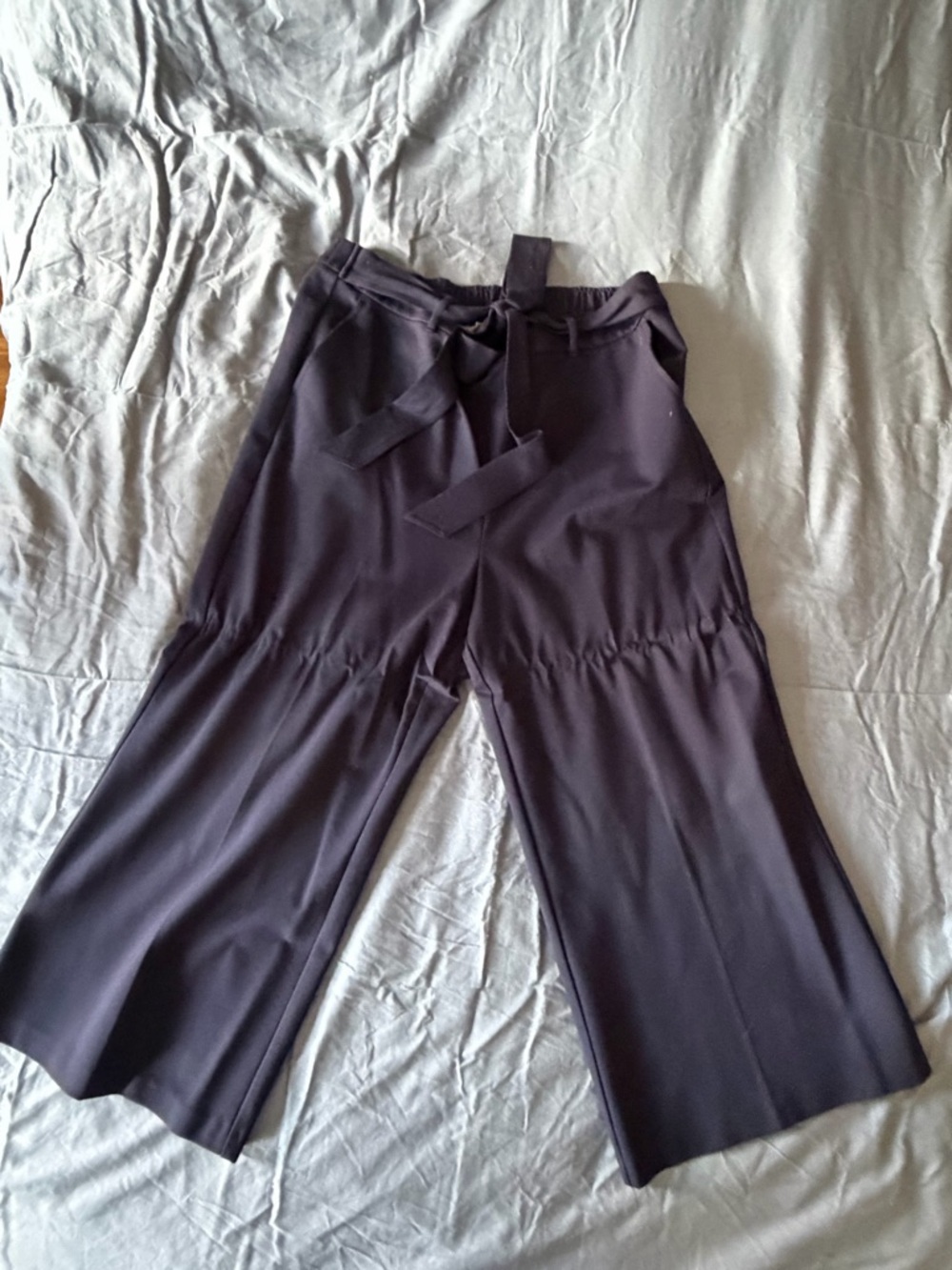 Boden Dark Blue Wide-Leg Tie-Waist Cropped Pants